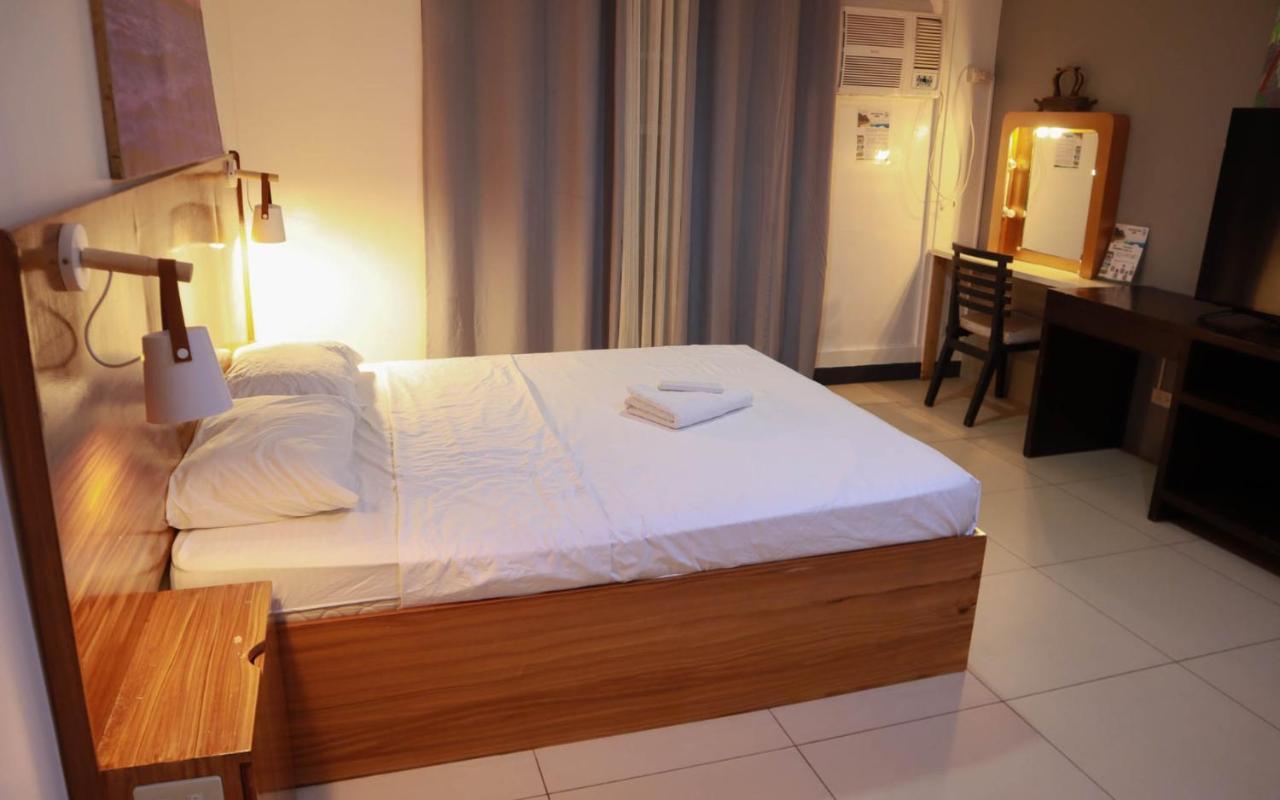 Baybayin Hostel - Pasay Close To Airport Esterno foto