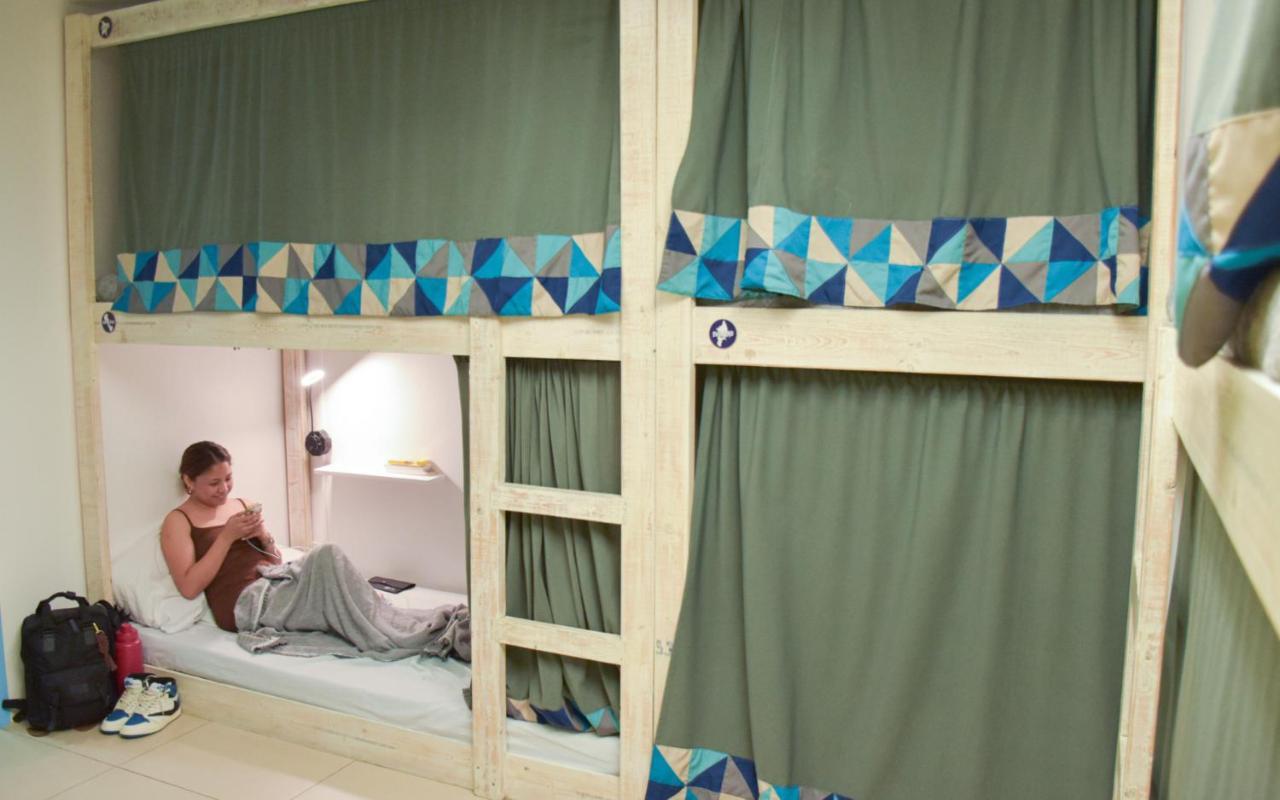 Baybayin Hostel - Pasay Close To Airport Esterno foto