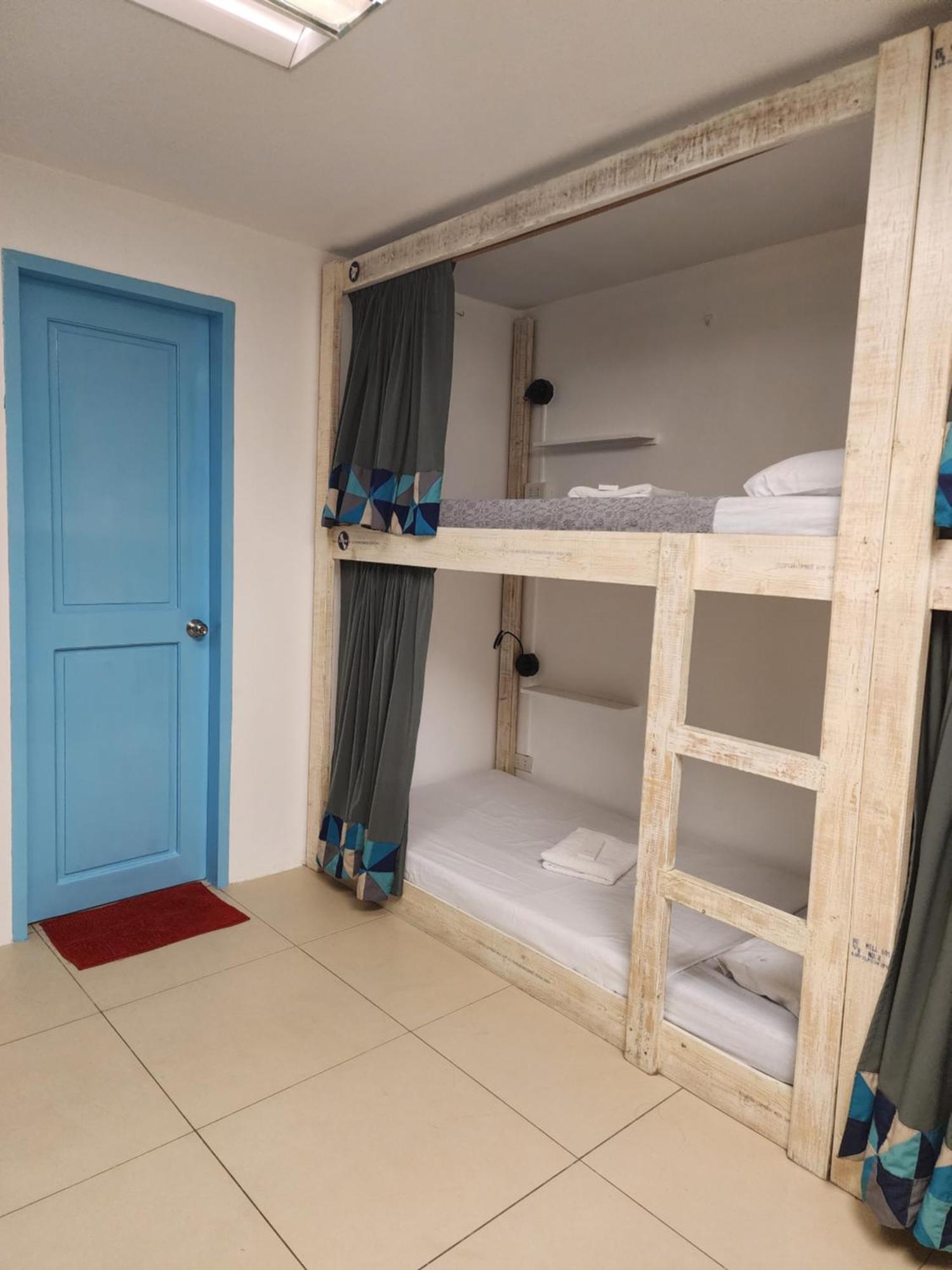 Baybayin Hostel - Pasay Close To Airport Camera foto